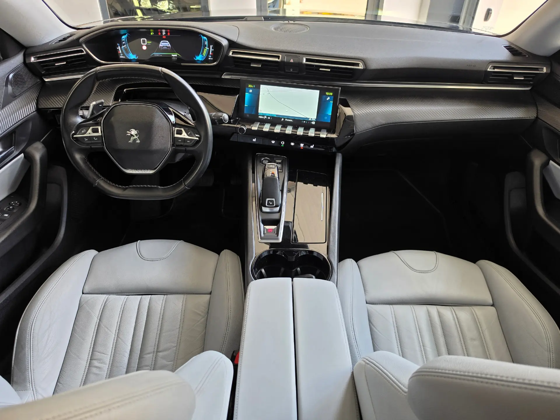 Peugeot 508 SW 1.6 Hybrid Allure e-EAT8 30