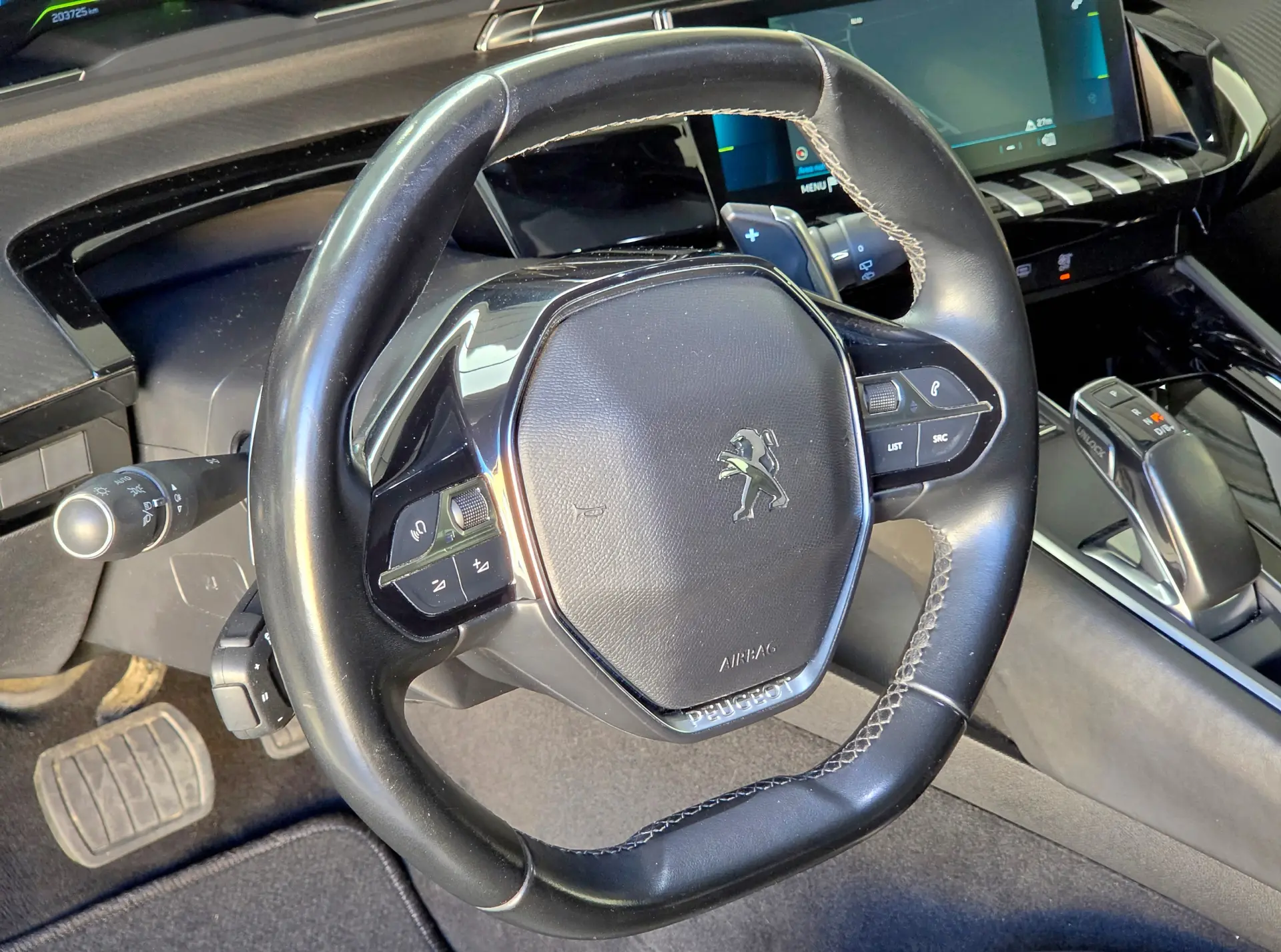 Peugeot 508 SW 1.6 Hybrid Allure e-EAT8 19