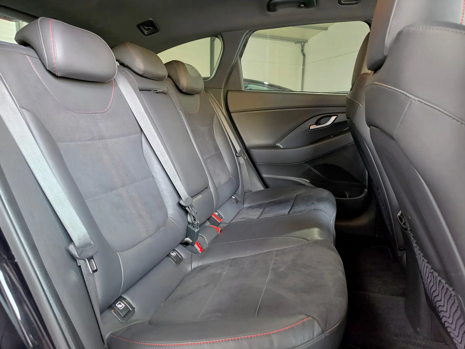 Hyundai i30 SW 1.0 T-GDI 48V-Hybrid DCT N-Line 36