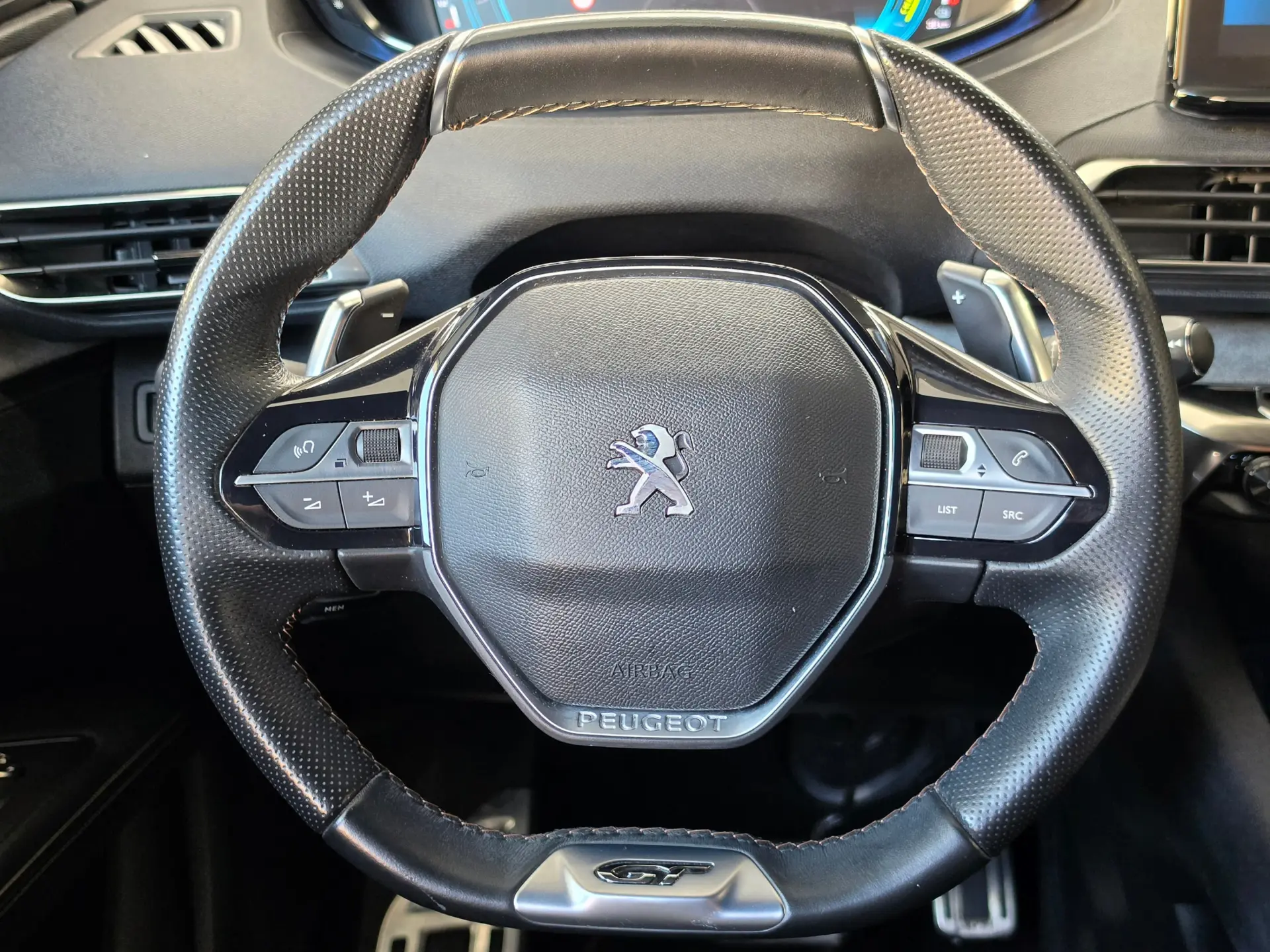 Peugeot 3008 1.6 Hybrid GT Pack e-EAT8 30