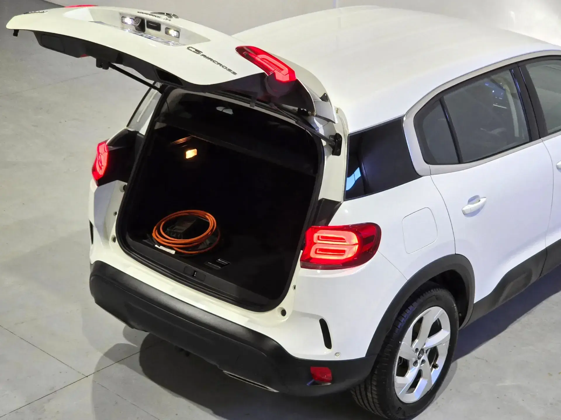 Citroen C5 Aircross 1.6 Hybrid Feel Pack e-EAT8 34