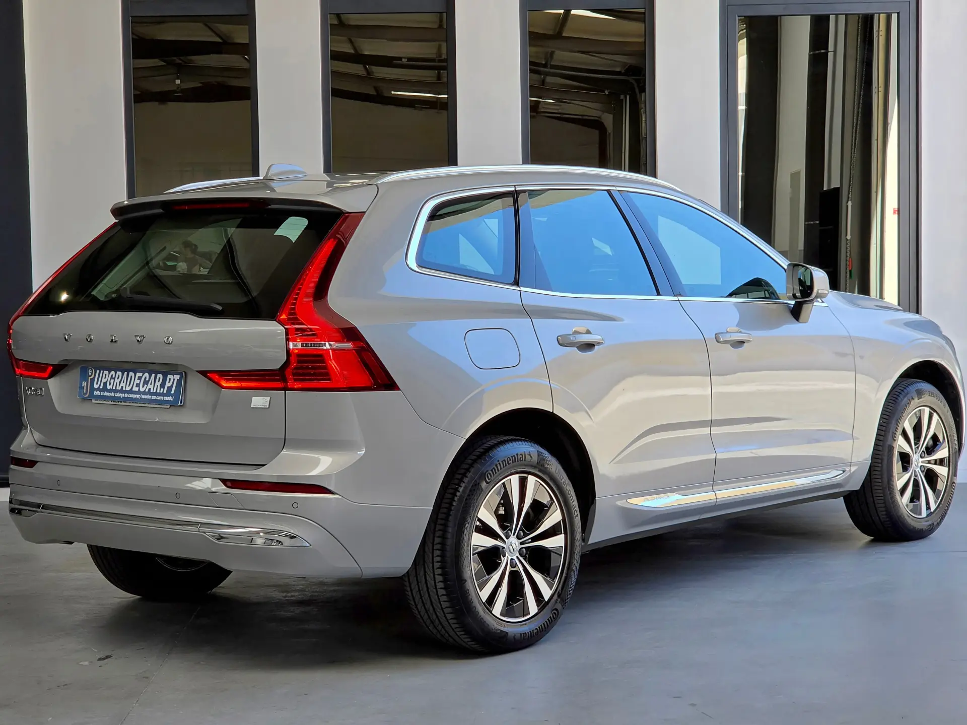 Volvo XC 60 2.0 T6 PHEV Inscription AWD 16