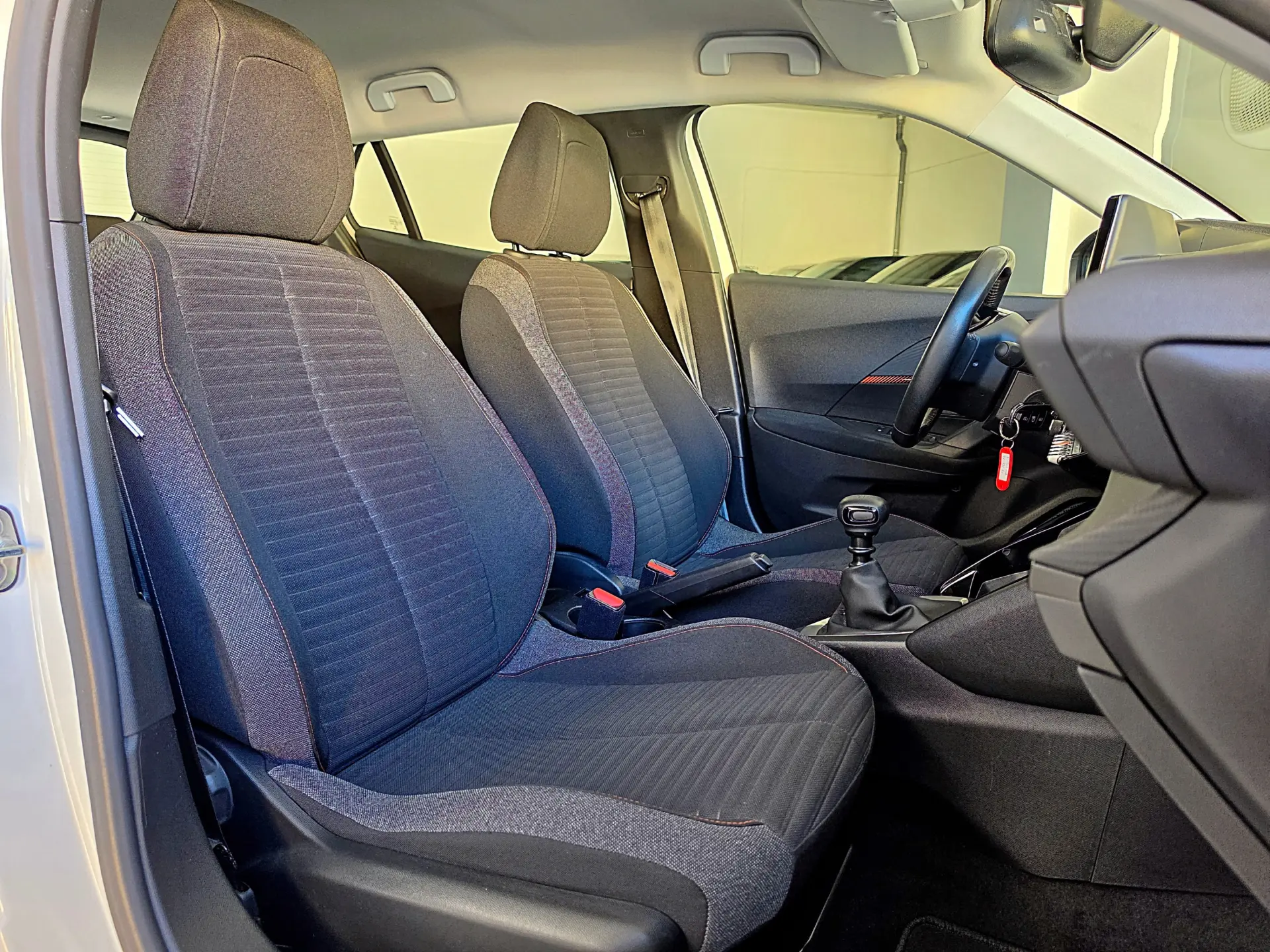 Peugeot 2008 1.5 BlueHDi Active Pack 18