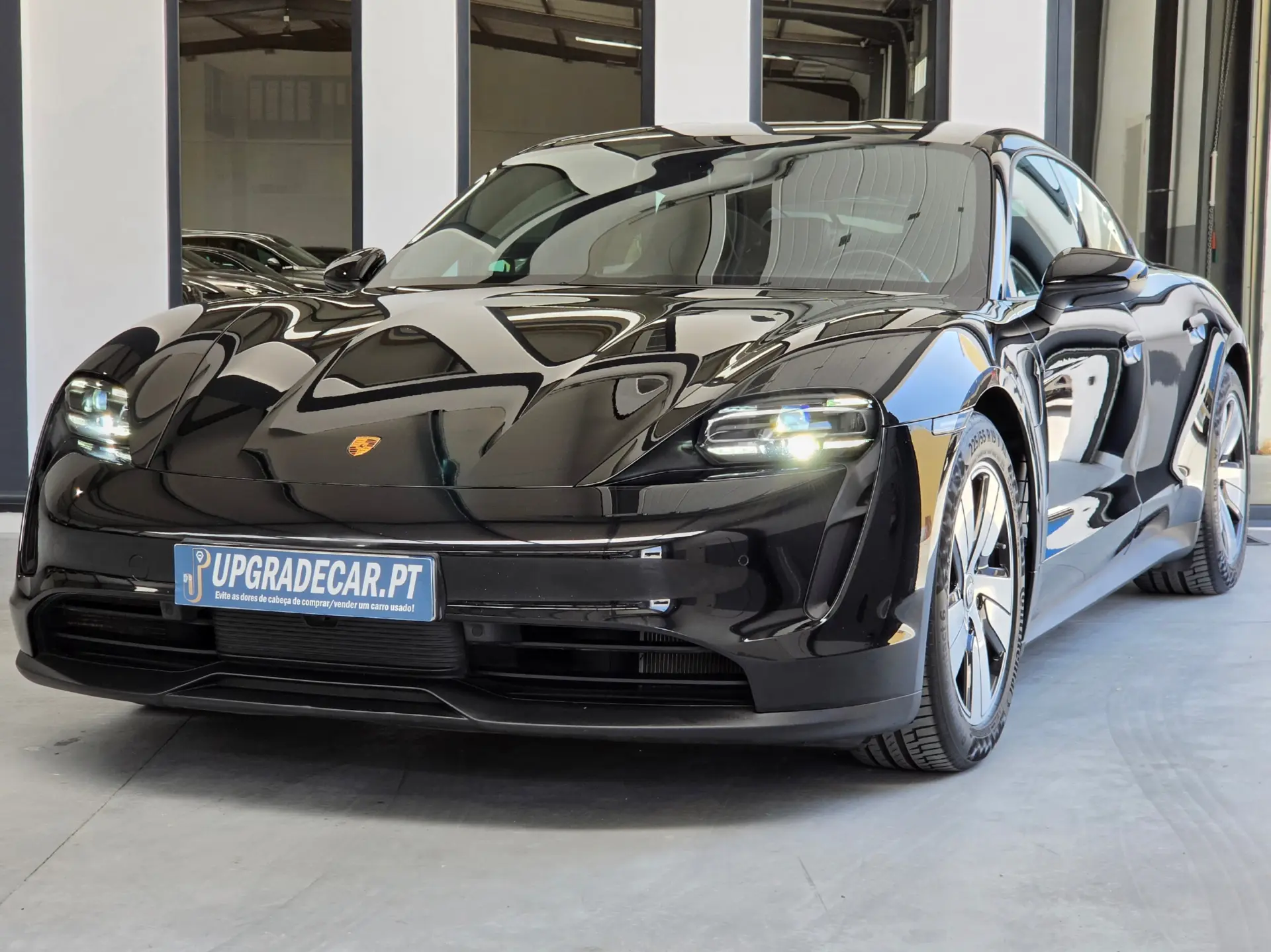 Porsche Taycan 4 5