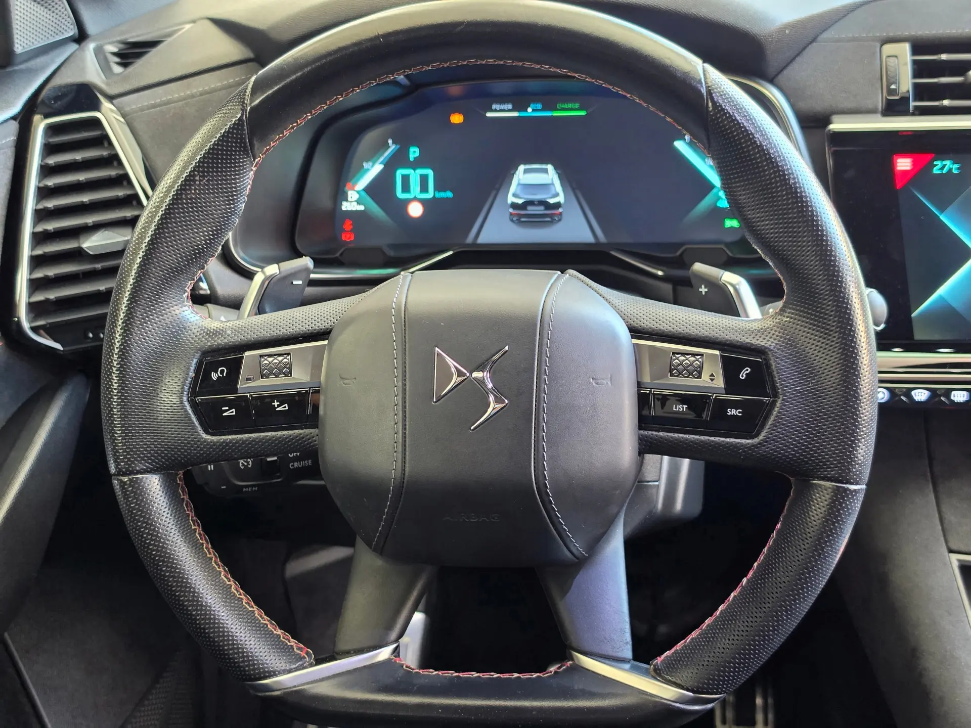 DS DS7 Crossback E-Tense Performance Line EAT8 29