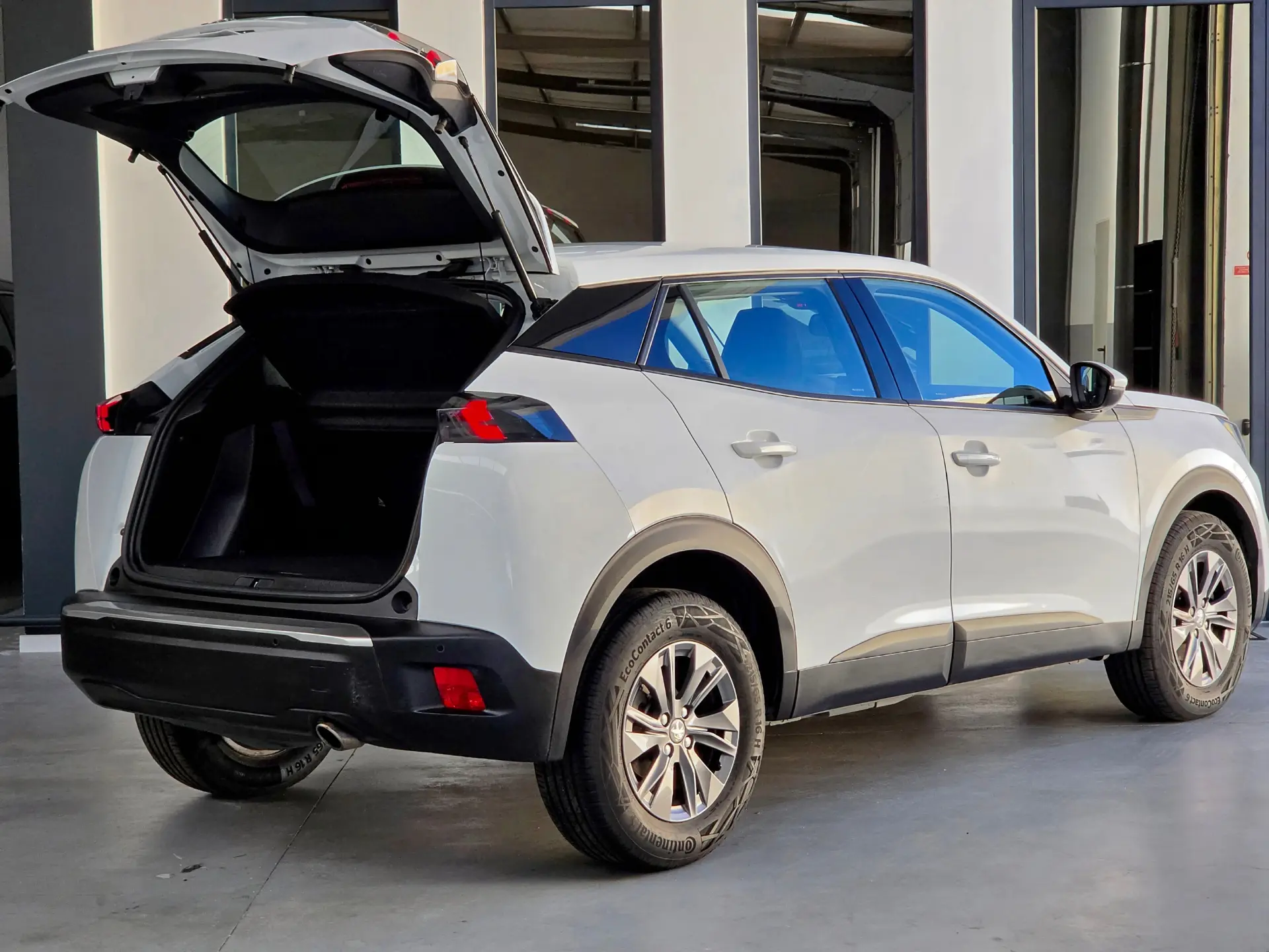Peugeot 2008 1.5 BlueHDi Active Pack 33