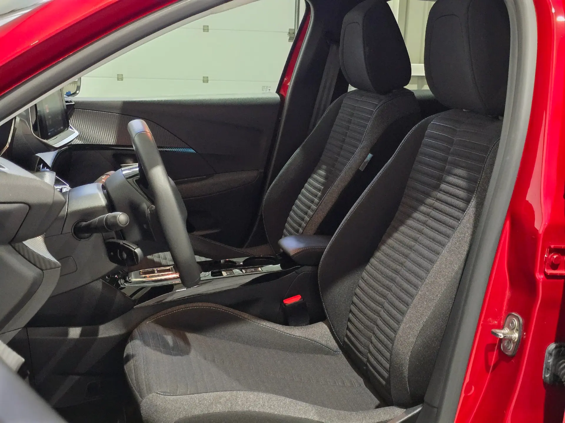 Peugeot e-208 50 kWh SE Style 31