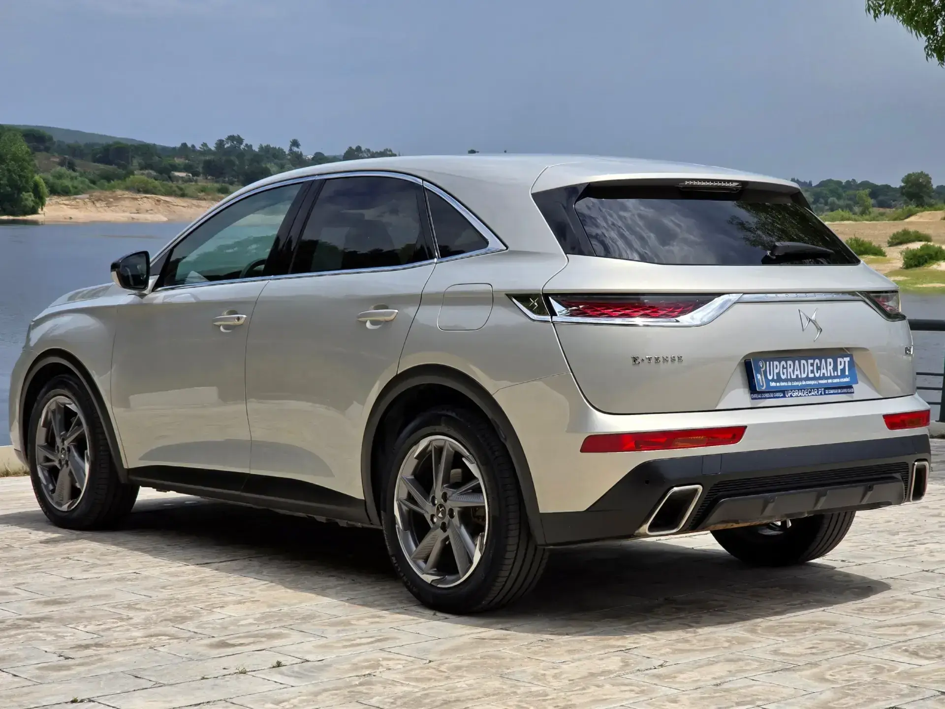 DS DS7 Crossback E-Tense Bastille+ EAT8 8