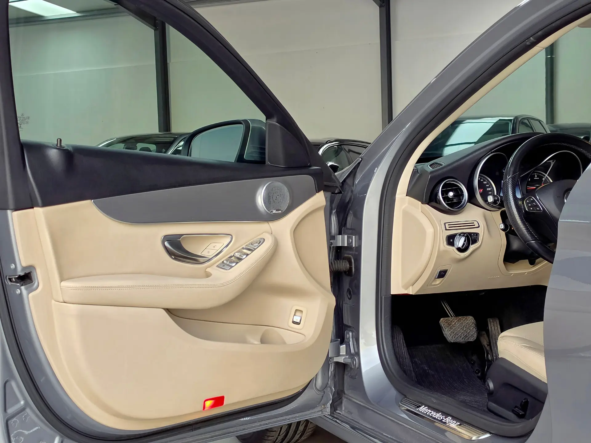 Mercedes-Benz C 220 d Exclusive Aut. 16