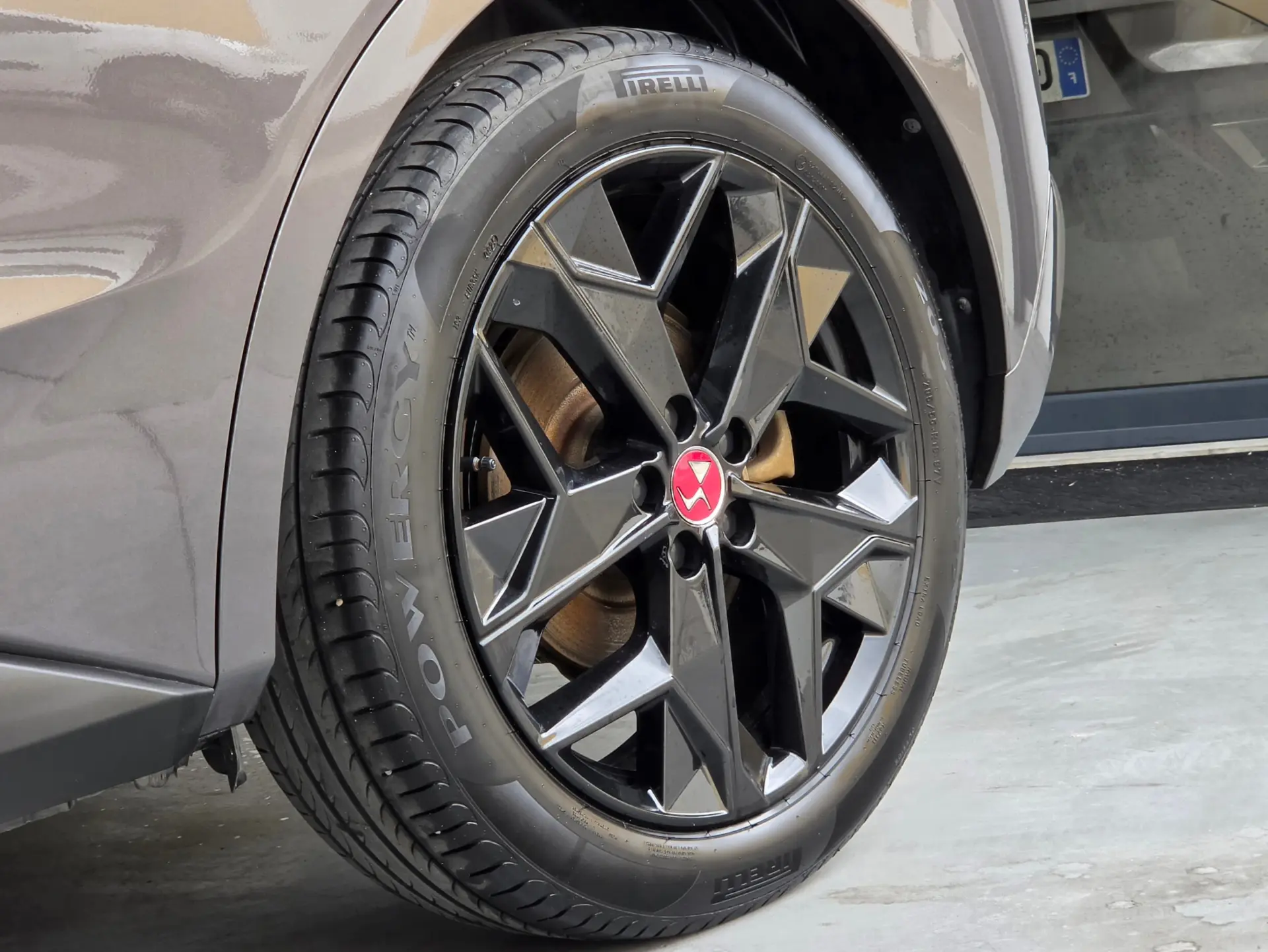 DS DS4 E-TENSE 225 PERFORMANCE LINE+ 11