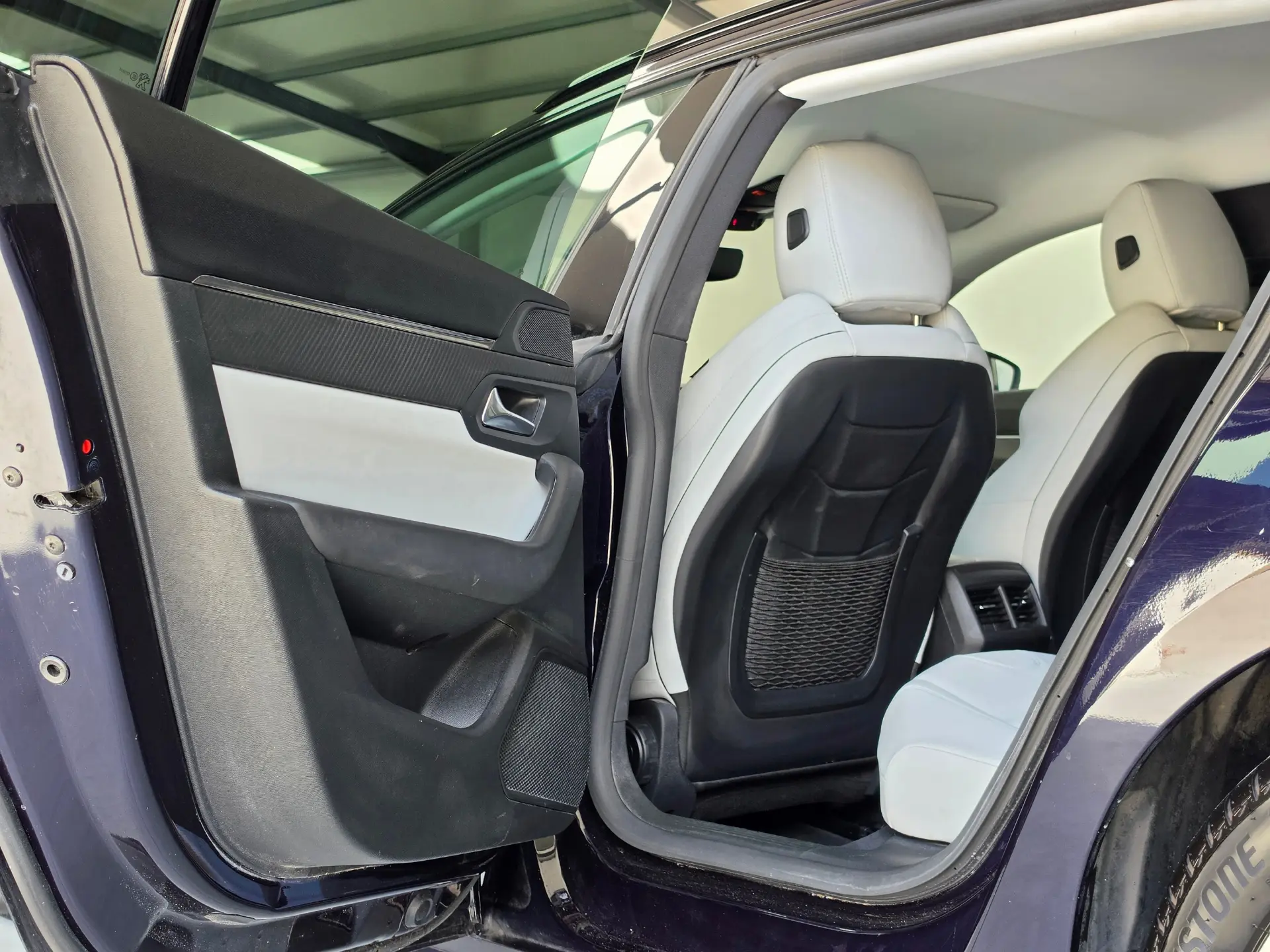 Peugeot 508 SW 1.6 Hybrid Allure e-EAT8 37
