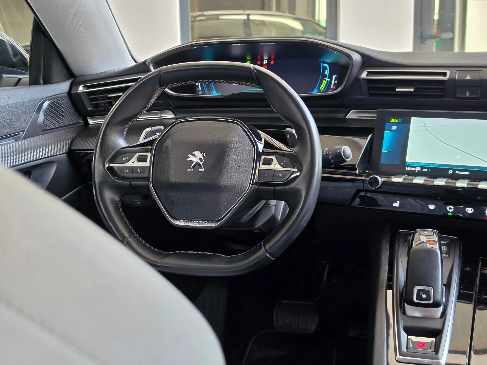 Peugeot 508 SW 1.6 Hybrid Allure e-EAT8 32
