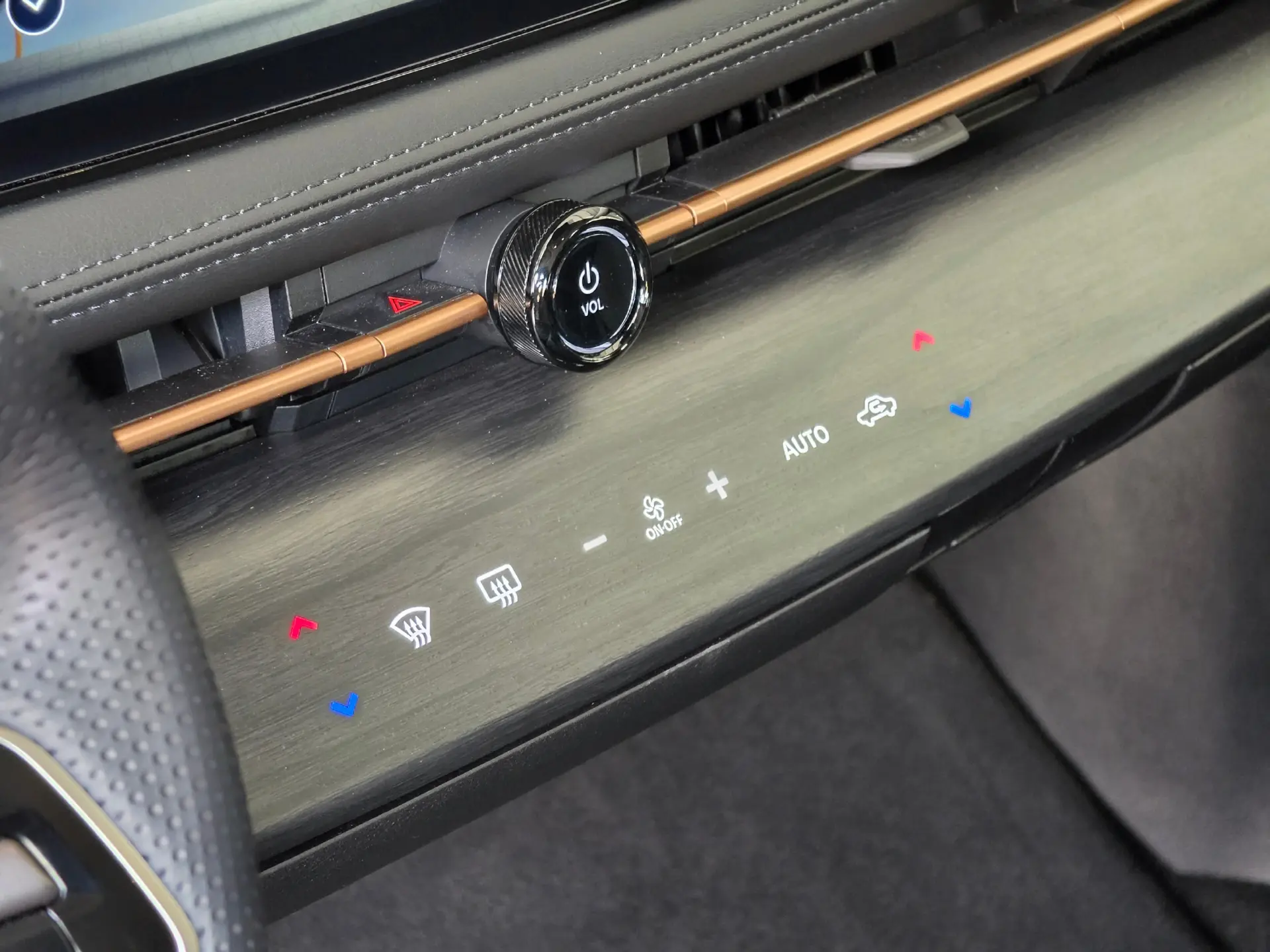 Nissan Ariya 87 kWh Engage 25
