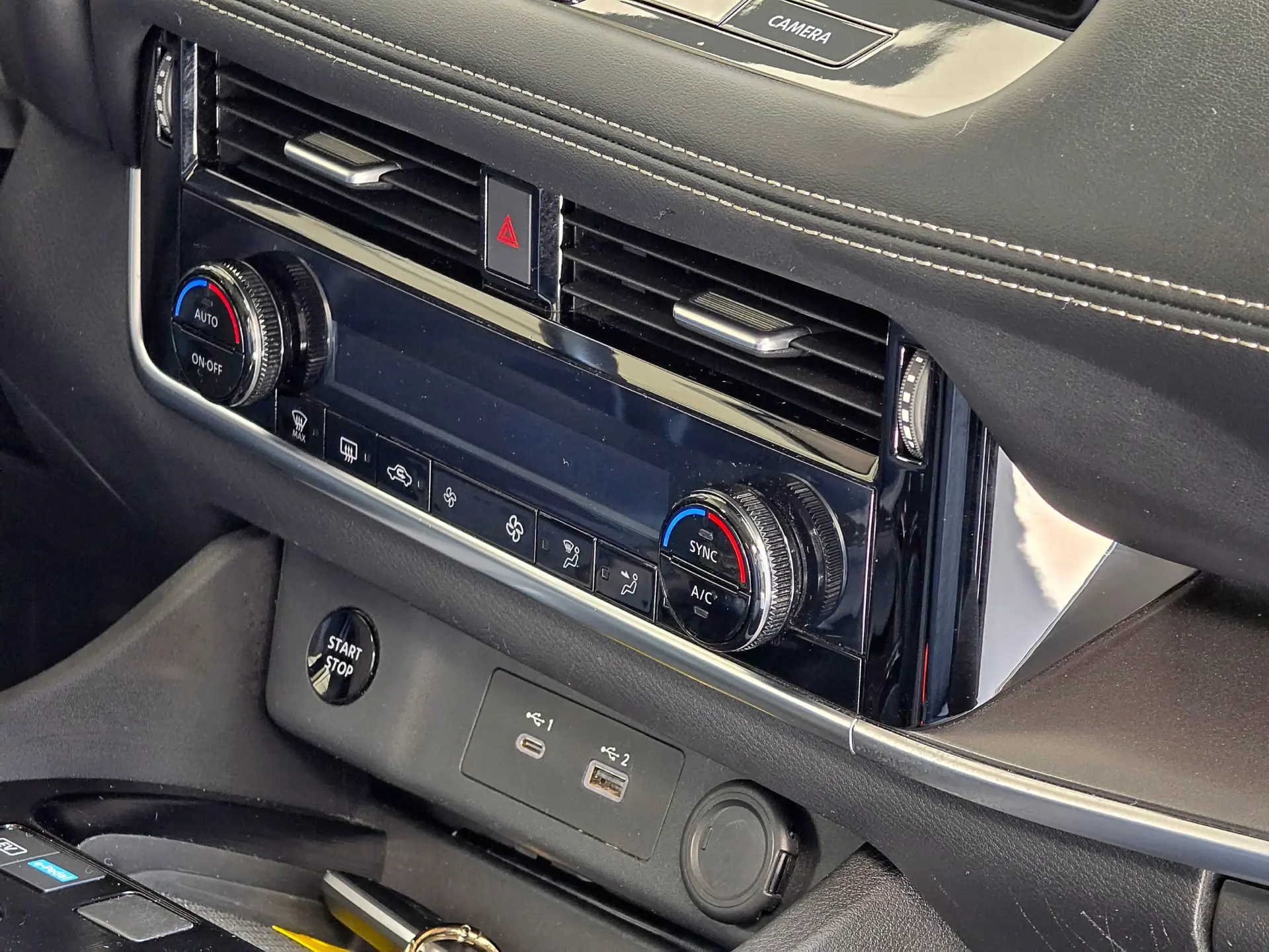 Nissan X-Trail e-Power N-Connecta 27