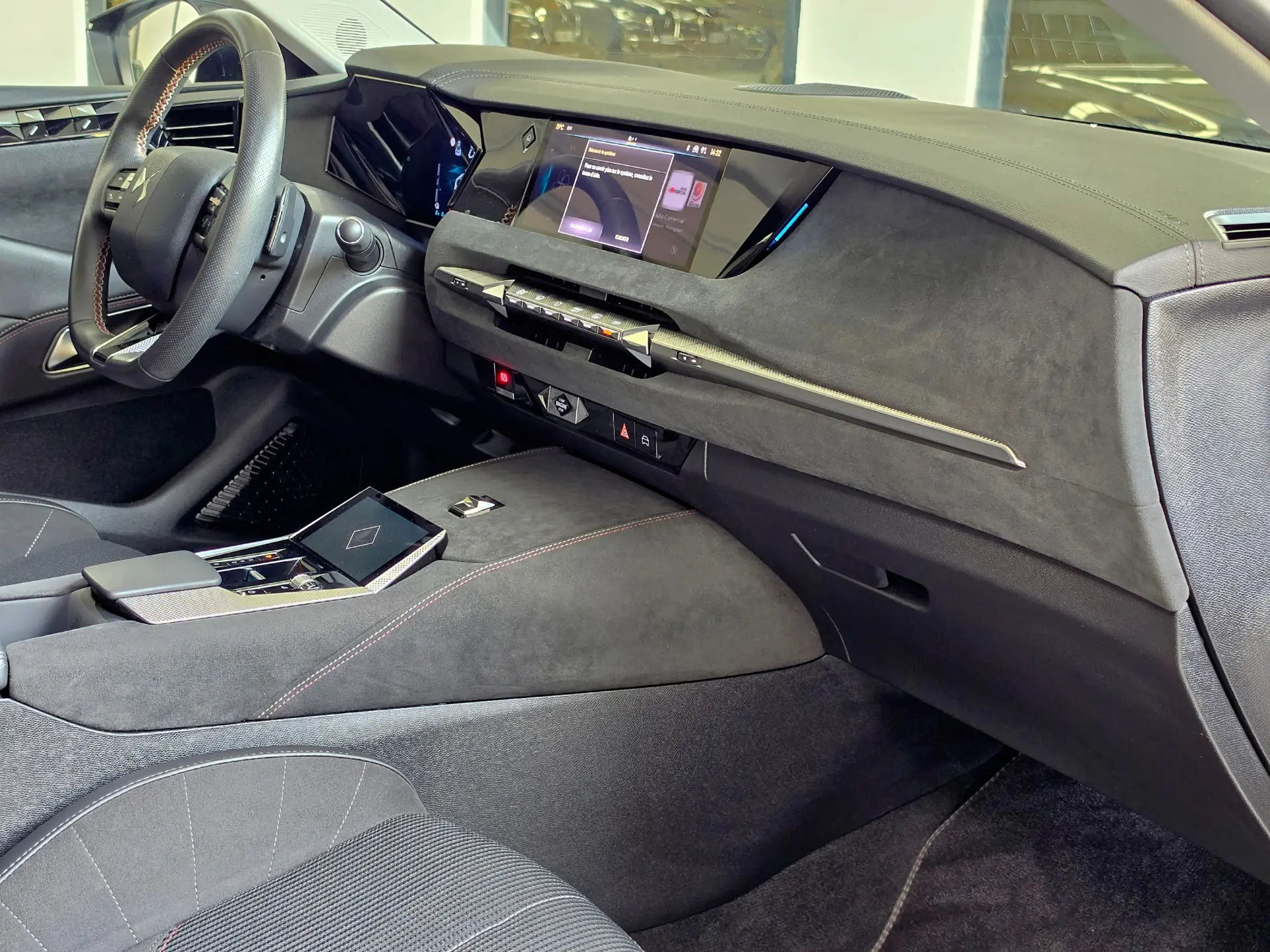 DS DS4 E-TENSE 225 PERFORMANCE LINE+ 30