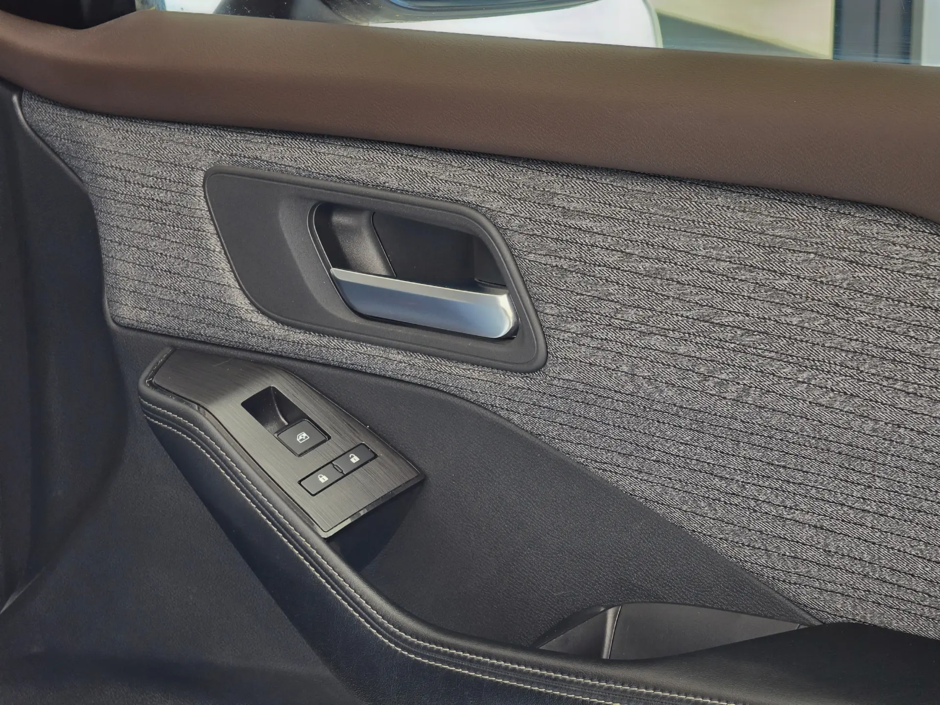 Nissan X-Trail e-Power N-Connecta 22