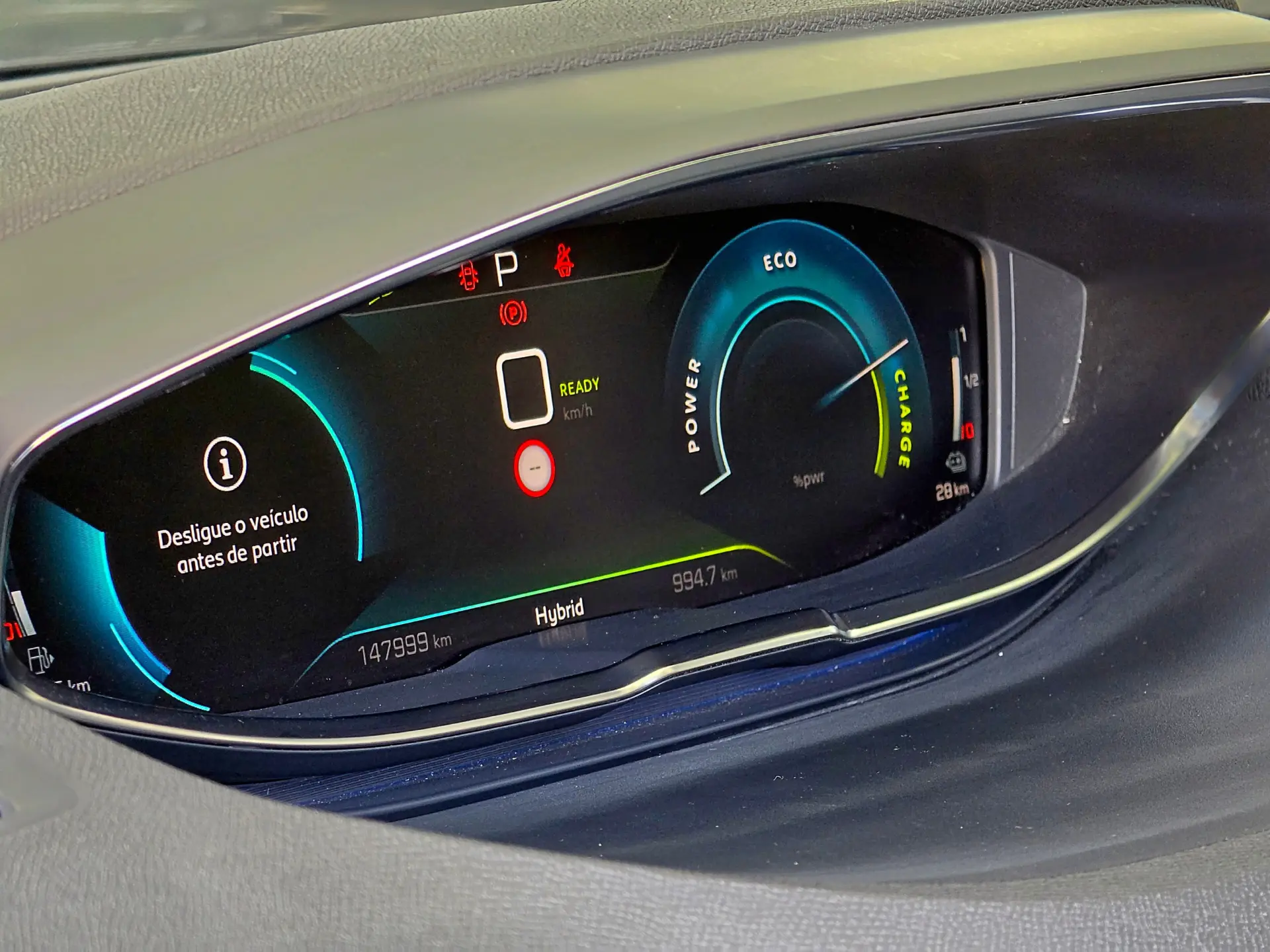 Peugeot 3008 1.6 Hybrid Allure e-EAT8 21
