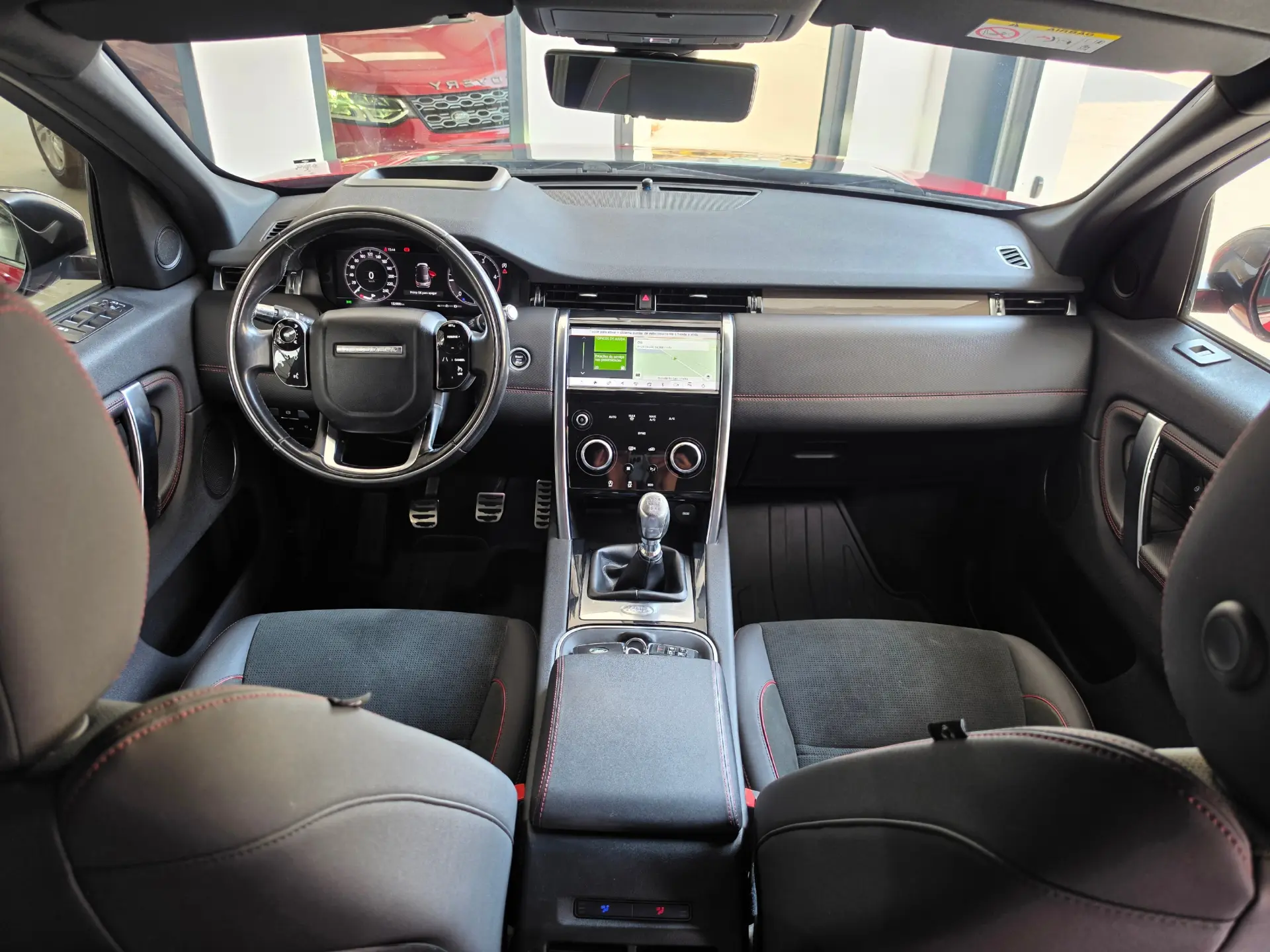 Land Rover Discovery Sport 2.0 eD4 R-Dynamic S 7L 37