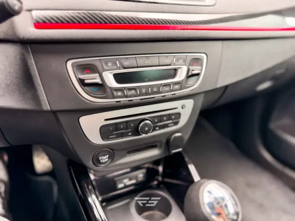 Renault Mégane Coupe 2.0 T RS 27