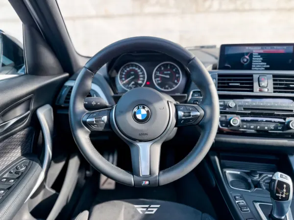 BMW 118 d Pack M Auto 18