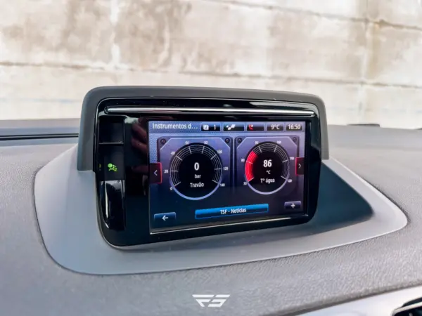 Renault Mégane Coupe TCe 275 Sport 32