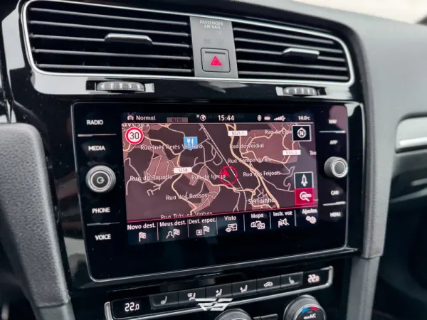 Volkswagen Golf 2.0 TSI GTi TCR DSG 40