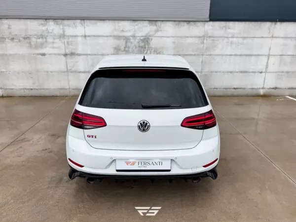 Volkswagen Golf 2.0 TSI GTi TCR DSG 13