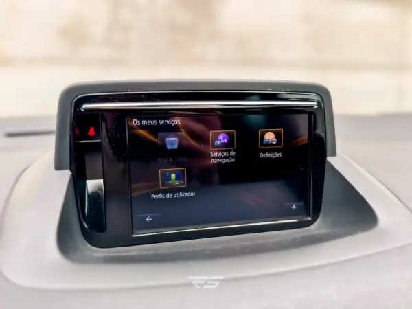 Renault Mégane Coupe 2.0 T RS 34