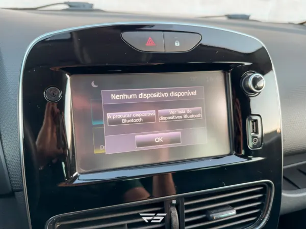 Renault Clio 0.9 TCE Limited 34