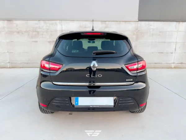 Renault Clio 0.9 TCE Limited 11