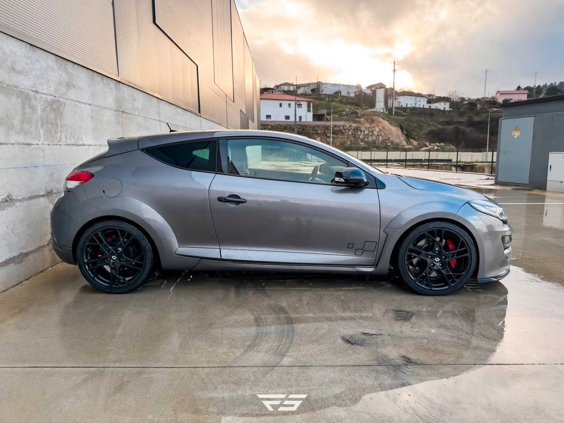 Renault Mégane Coupe TCe 275 Sport 7