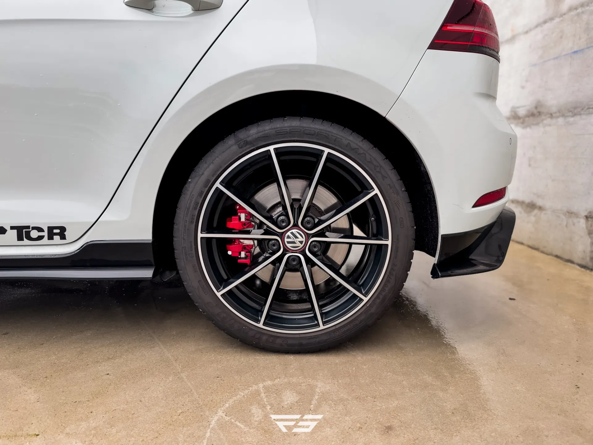 Volkswagen Golf 2.0 TSI GTi TCR DSG 8