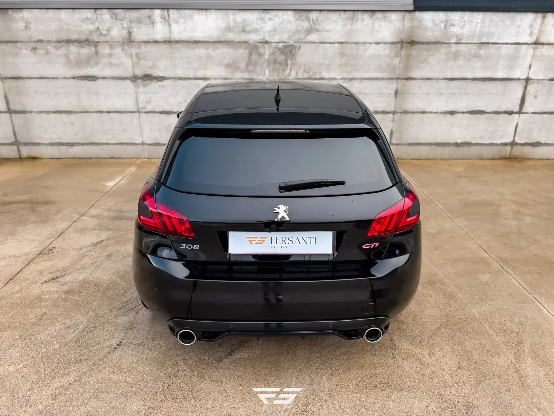 Peugeot 308 1.6 e-THP GTi 10