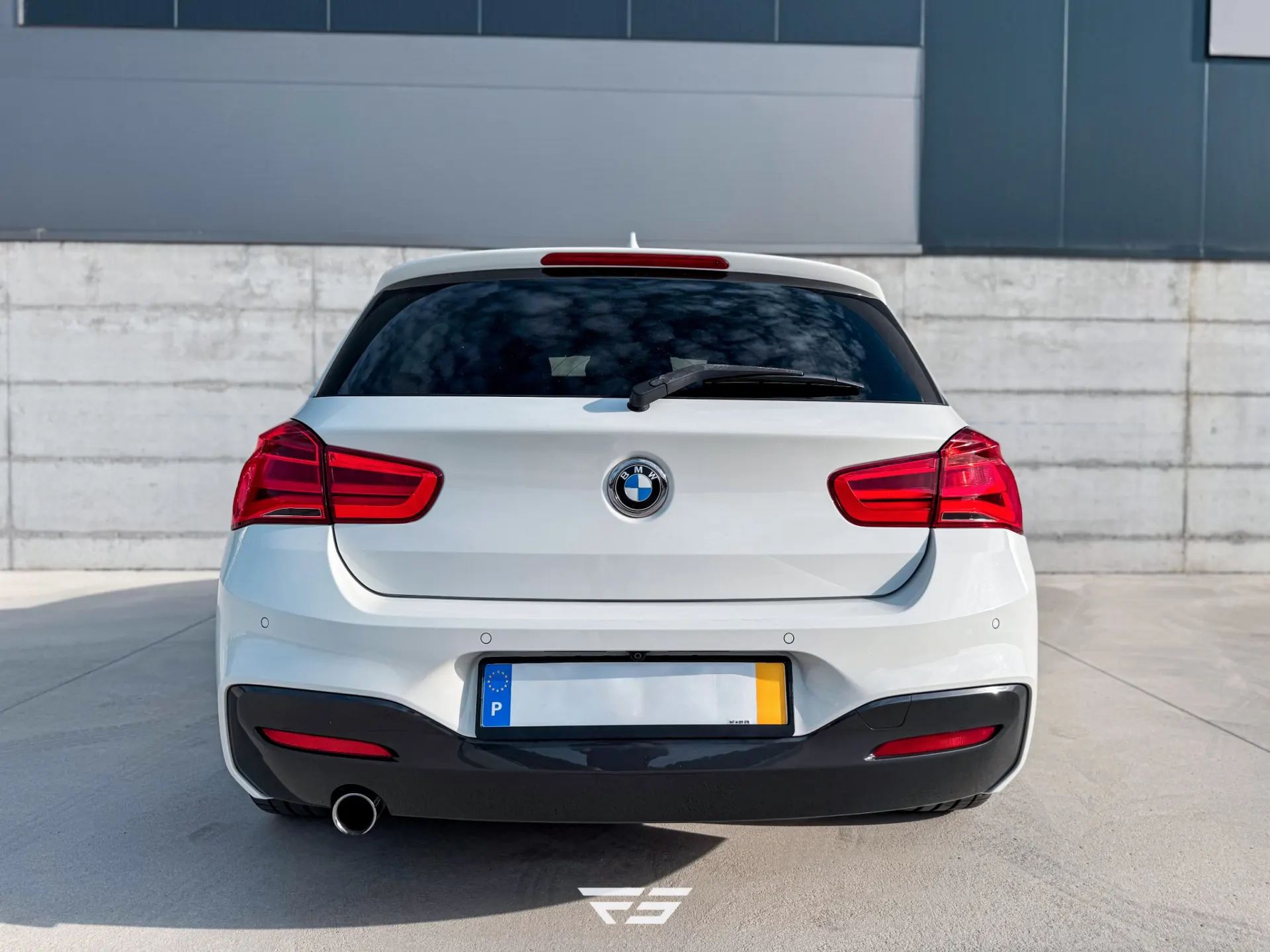 BMW 118 d Pack M Auto 12