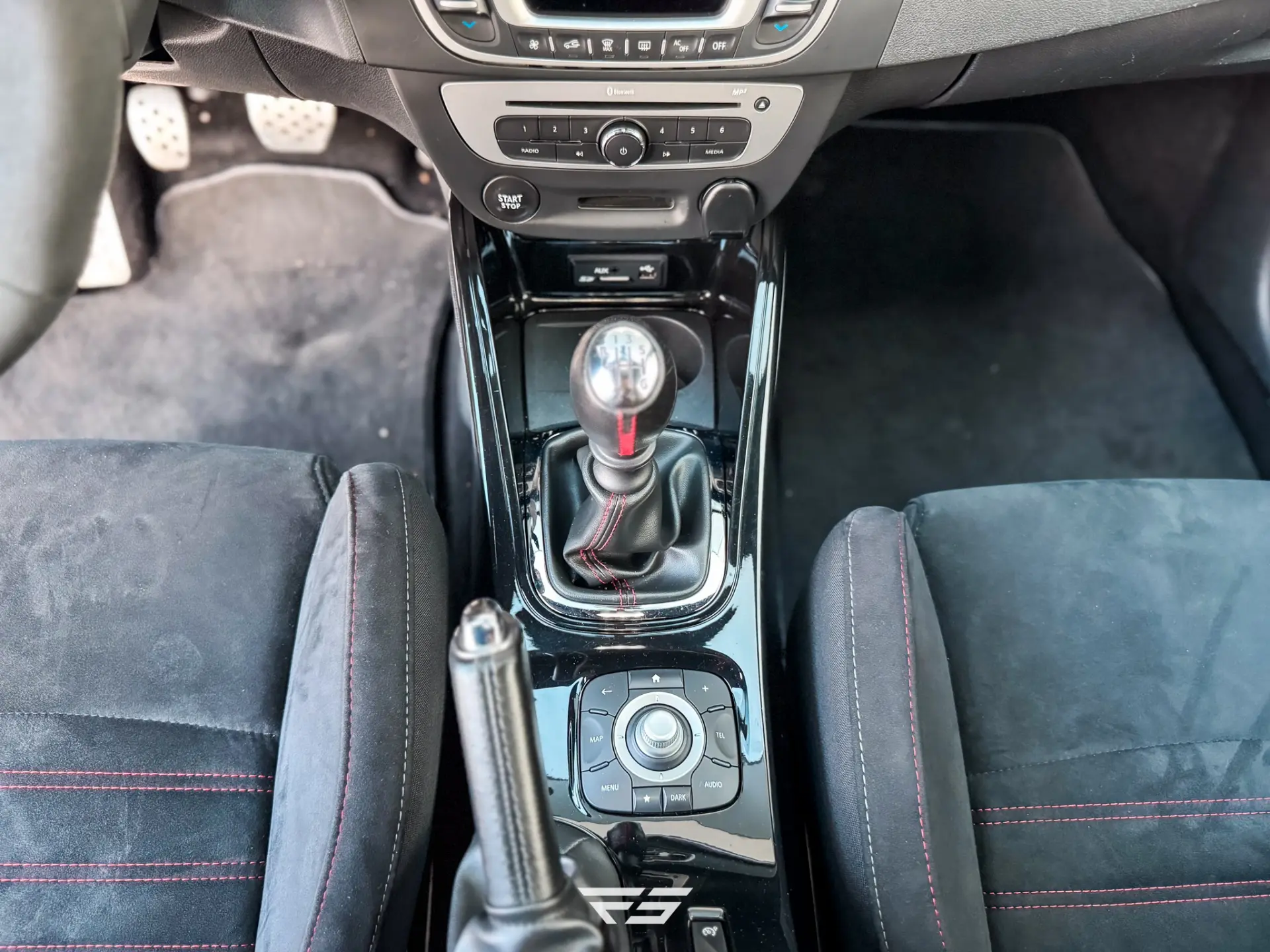 Renault Mégane Coupe TCe 275 Sport 24