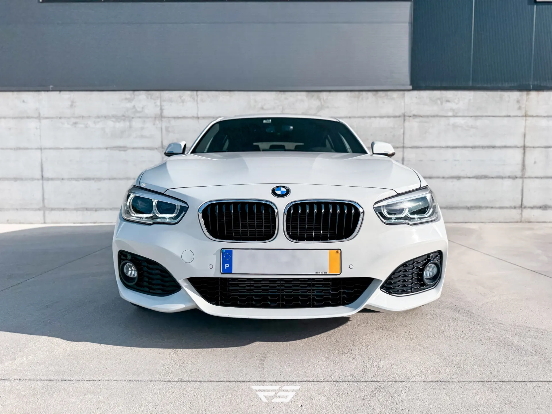 BMW 118 d Pack M Auto 2