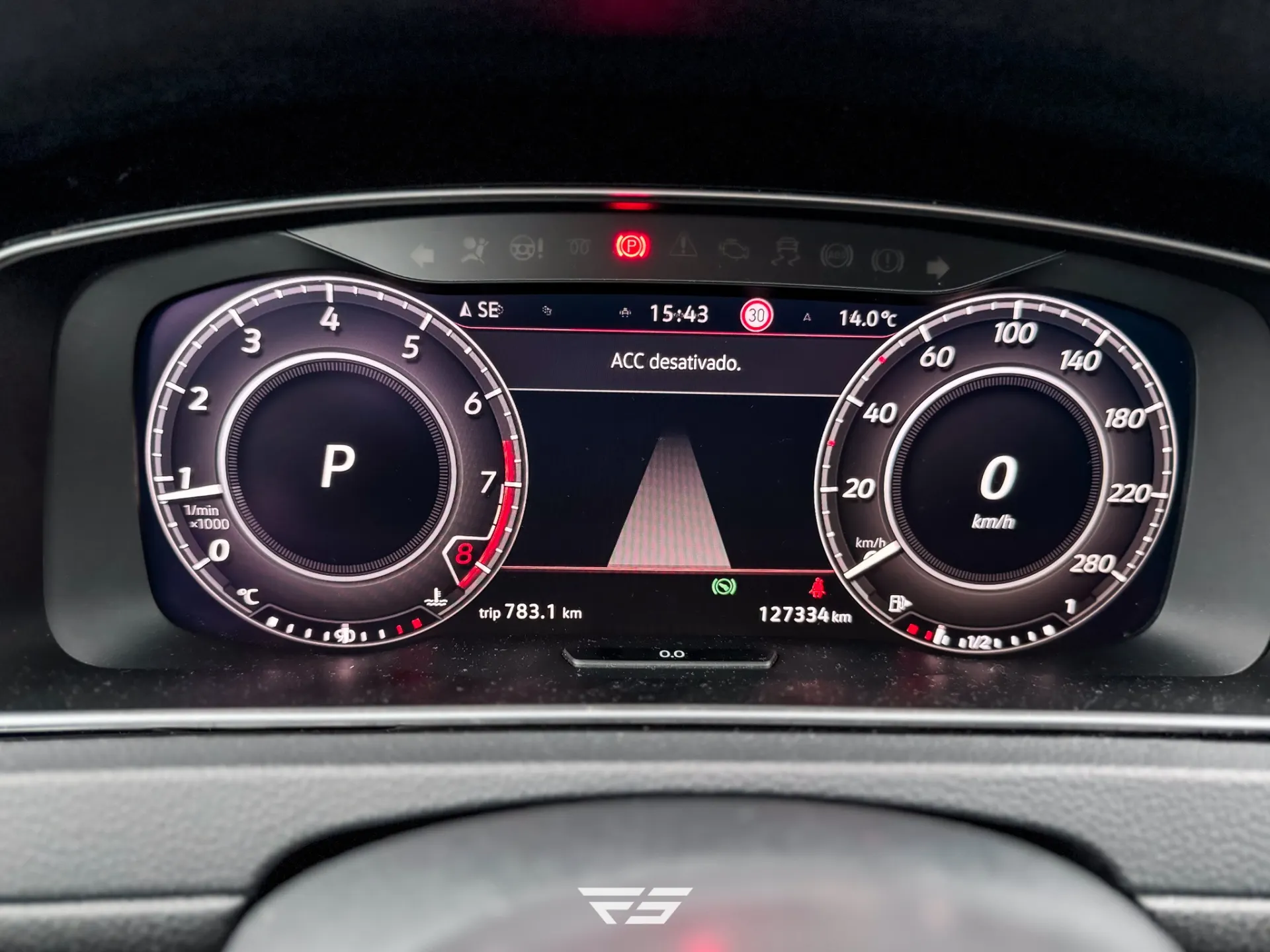 Volkswagen Golf 2.0 TSI GTi TCR DSG 31