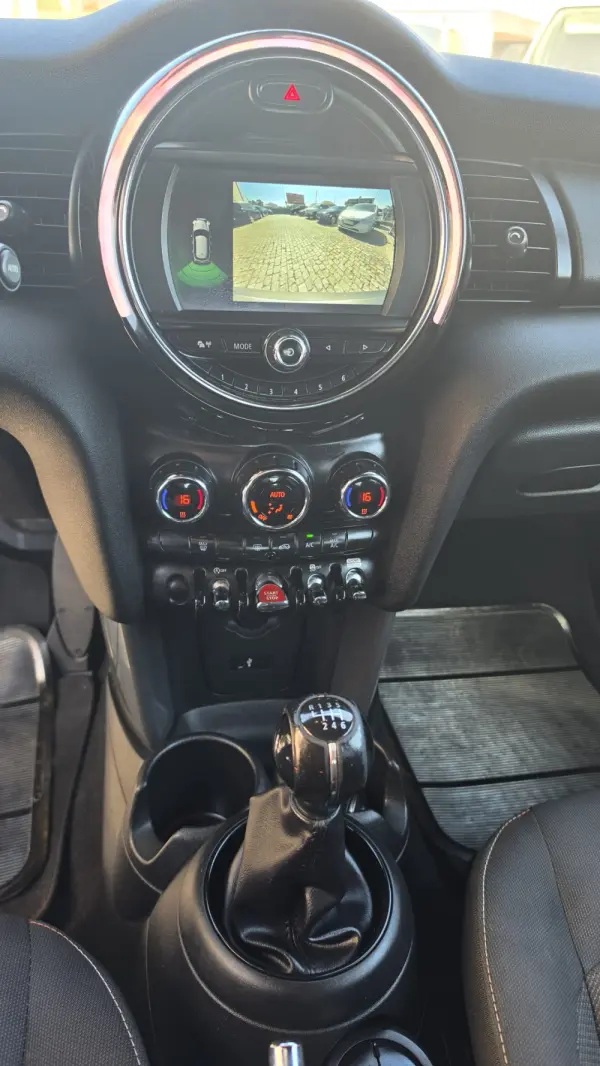 MINI 5 Portas One D 12