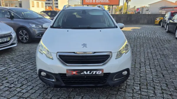 Peugeot 2008 1.6 e-HDi Allure 6