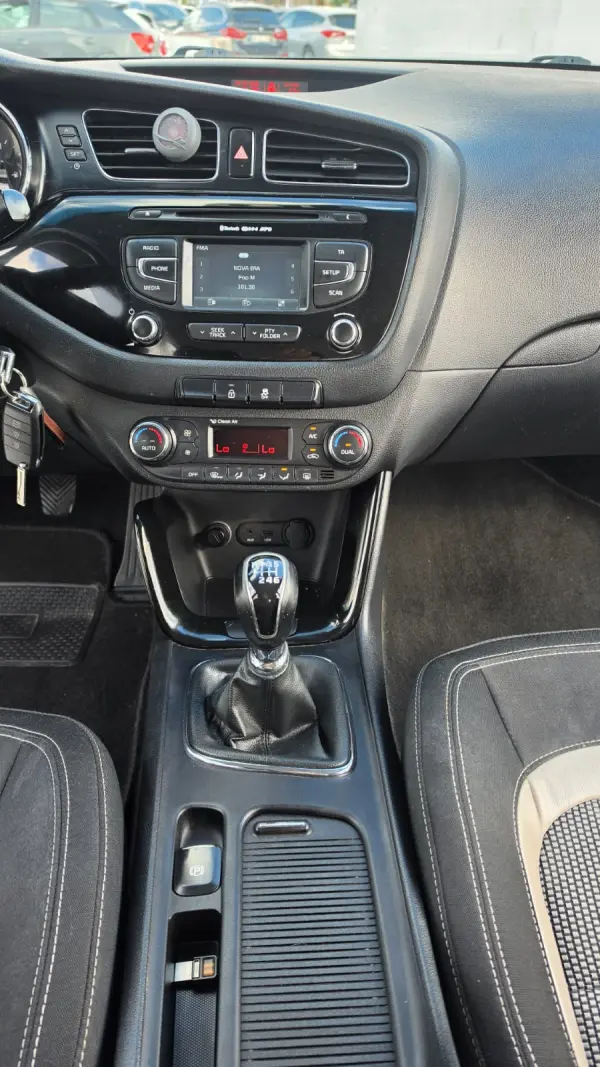 Kia Ceed SW 1.6 CRDi Prime 10