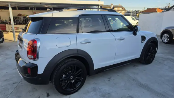 MINI Countryman One D Sport Edition Auto 4