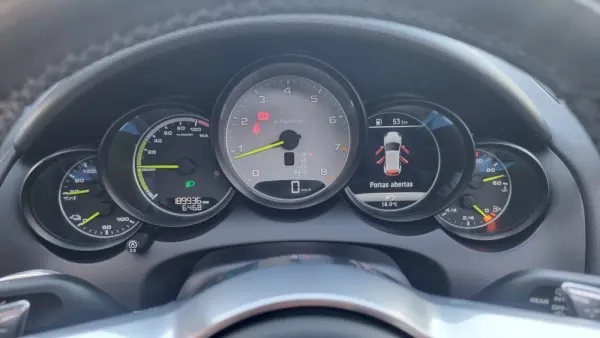 Porsche Cayenne S E-Hybrid 14