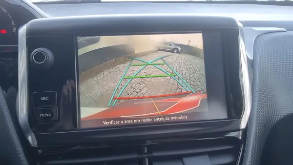 Peugeot 2008 1.2 PureTech Style 12