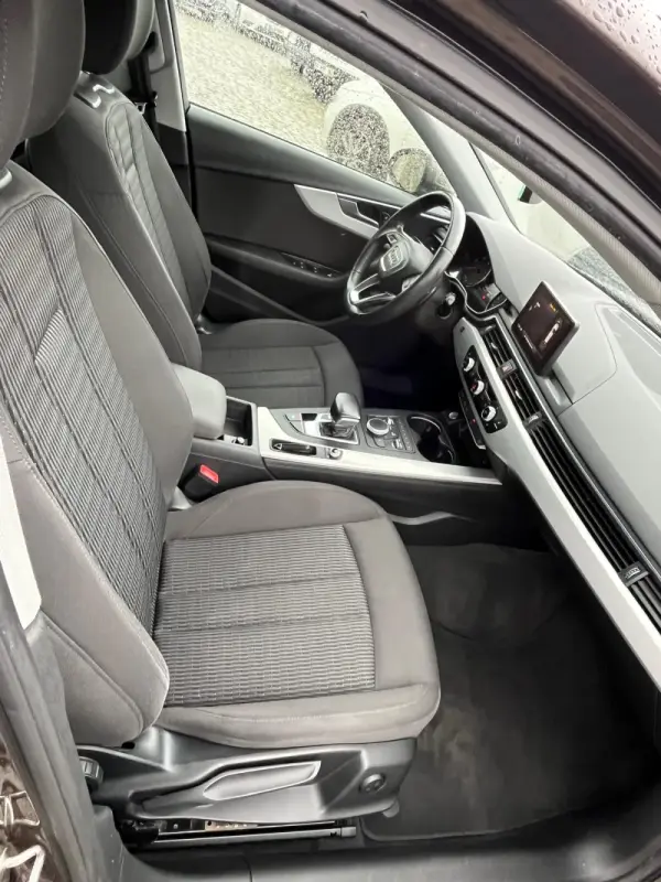 Audi A4 Avant 2.0 TDI Advance S tronic 13