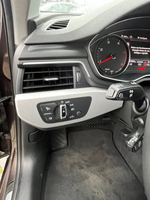 Audi A4 Avant 2.0 TDI Advance S tronic 22