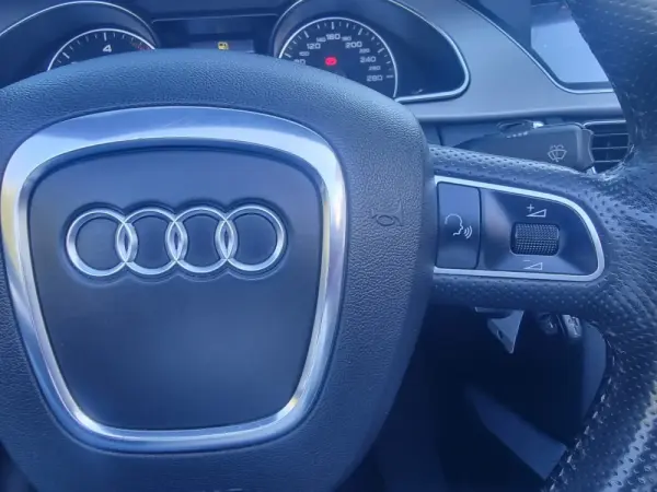 Audi A5 Cabrio 2.0 TDi S-line 28