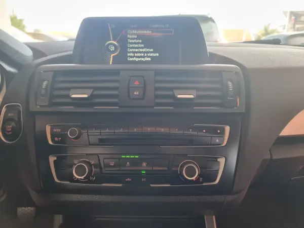 BMW 116 d EfficientDynamics Line Sport 11