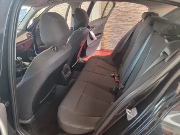 BMW 116 d EfficientDynamics Line Sport 15