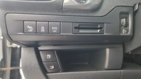 Citroën DS5 2.0 HDi Hybrid4 Sport Chic CMP6 102 6