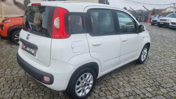 Fiat Panda 1.2 Lounge S&S 4